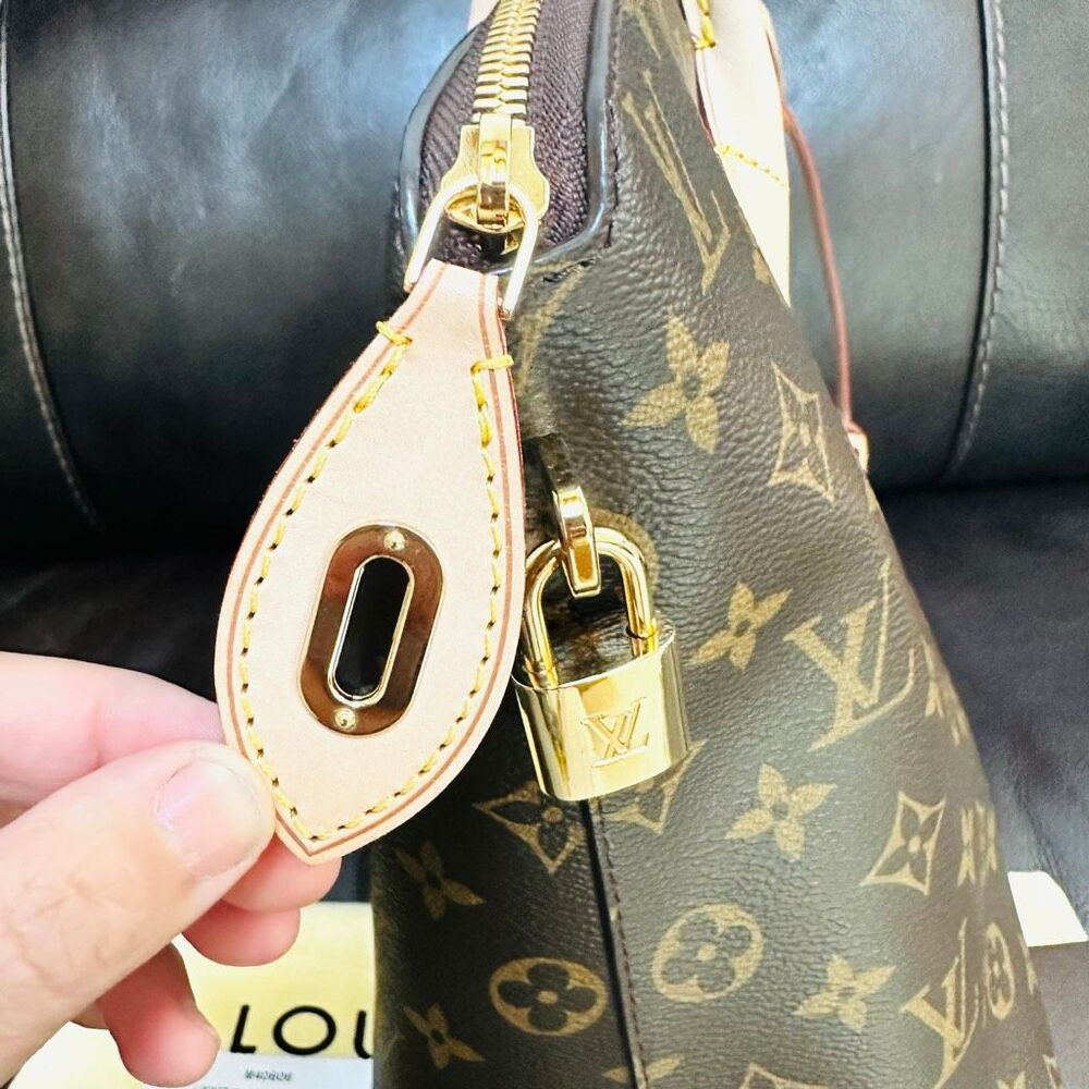 Louis Vuitton Lockit MM - Picture 7 of 16